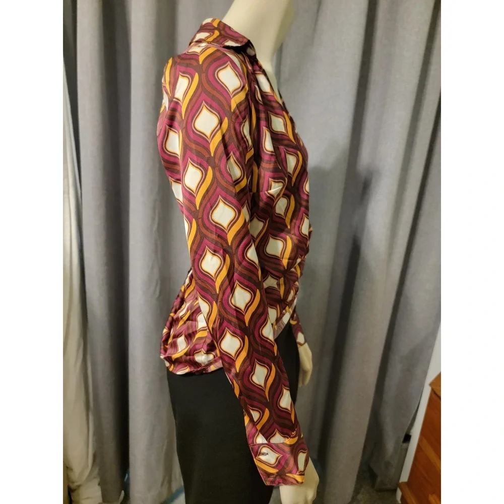 NWT Cupcakes and Cashmere Groovy Hippie Chic Tie‎ Wrap Long Sleeve Top size XS